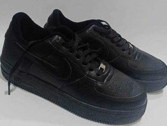 Air Force 1 negro