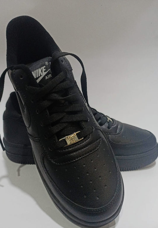 Air Force 1 negro